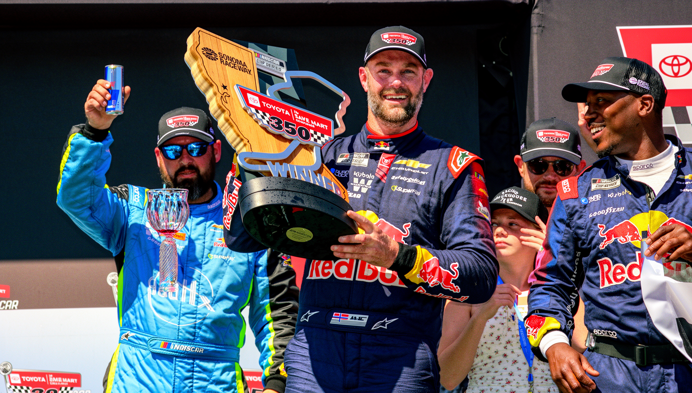 Shane van Gisbergen 逆袭夺冠背后的4大关键启示：333体育官网 - 333体育 在索诺玛的不可复制之路
