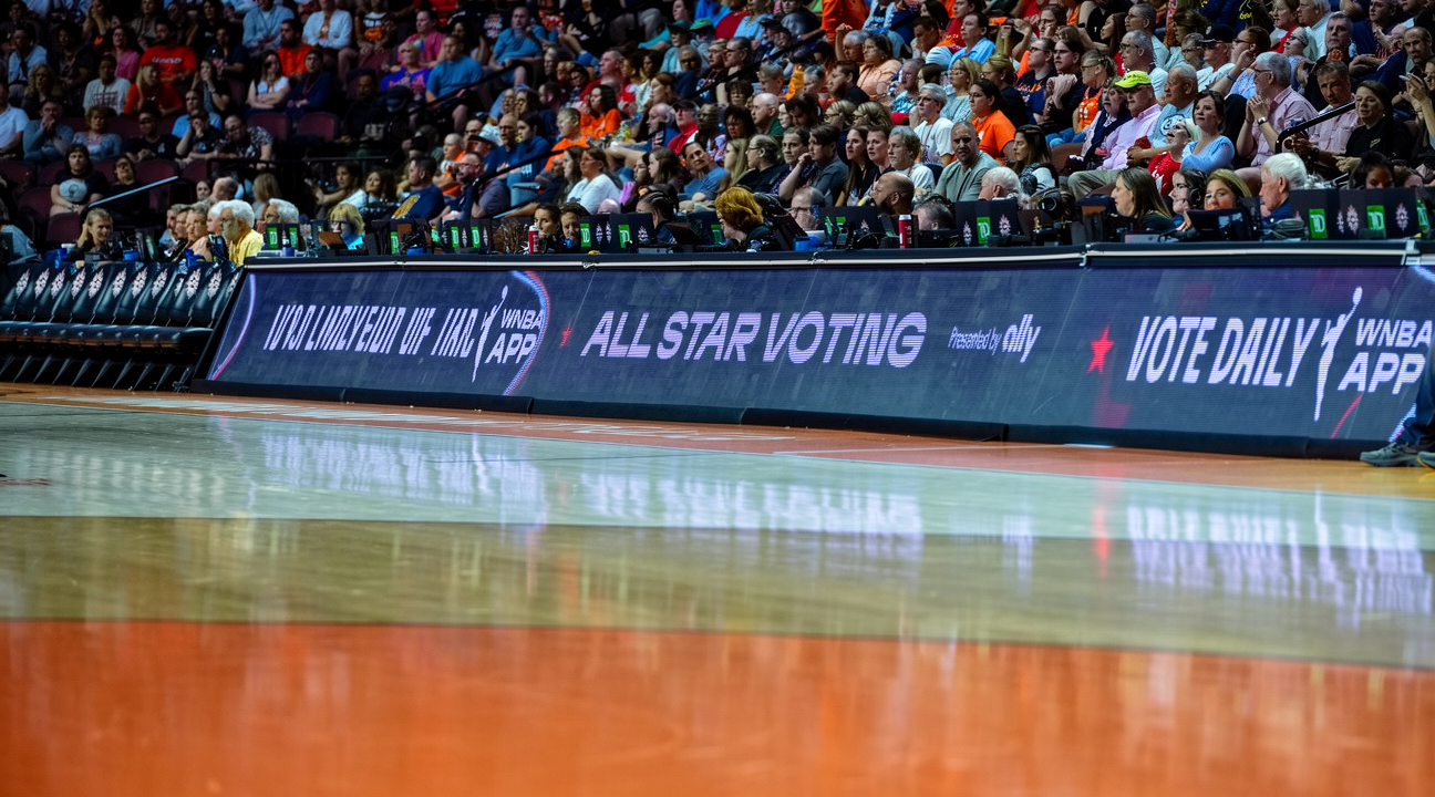 333体育平台 - WNBA 全明星选秀花絮：Weatherspoon 与 Cooper 选边，Bueckers 与 Clark 成焦点 - 333体育