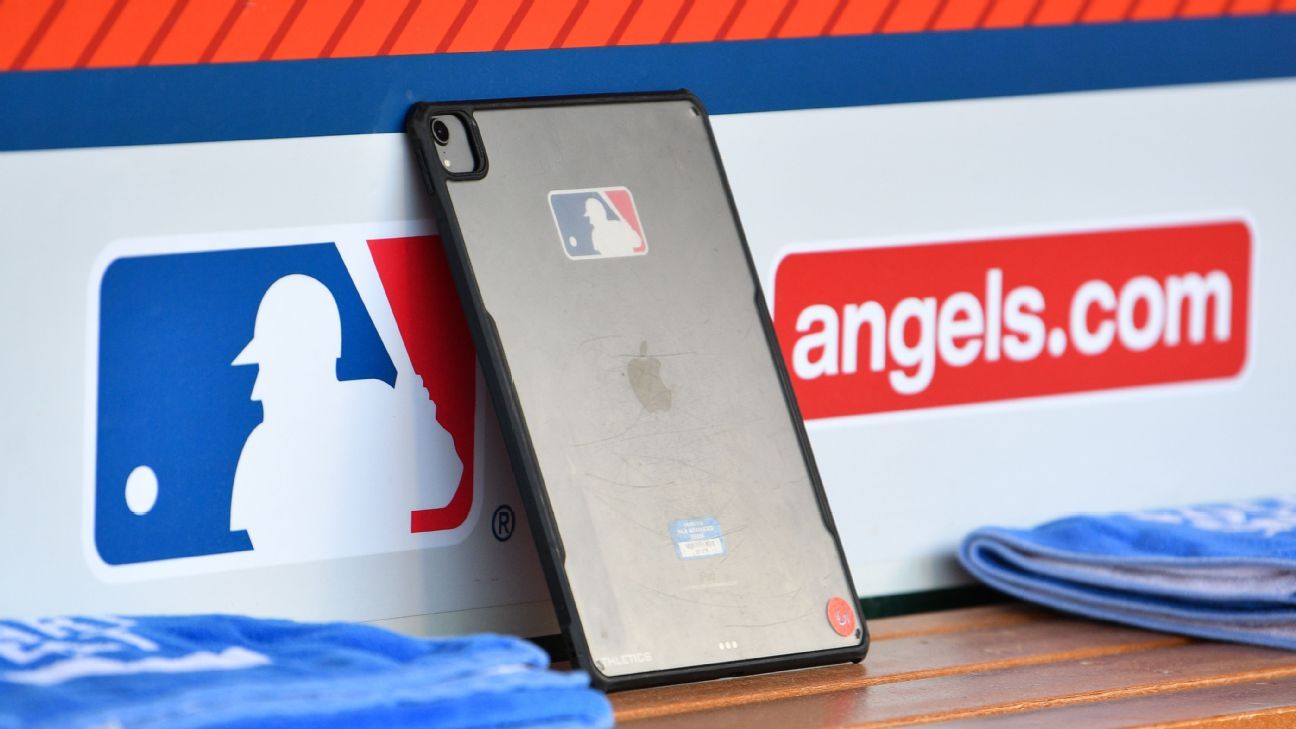333体育 - MLB禁用球员休息区iPad人工智能辅助战术，引发行业震动 - 333体育
